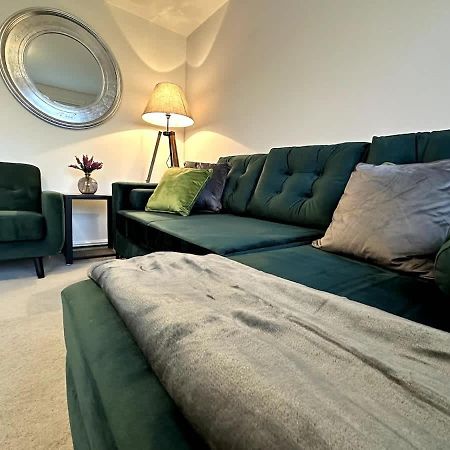 Middlebeck House By Blue Skies Stays Middlesbrough Extérieur photo