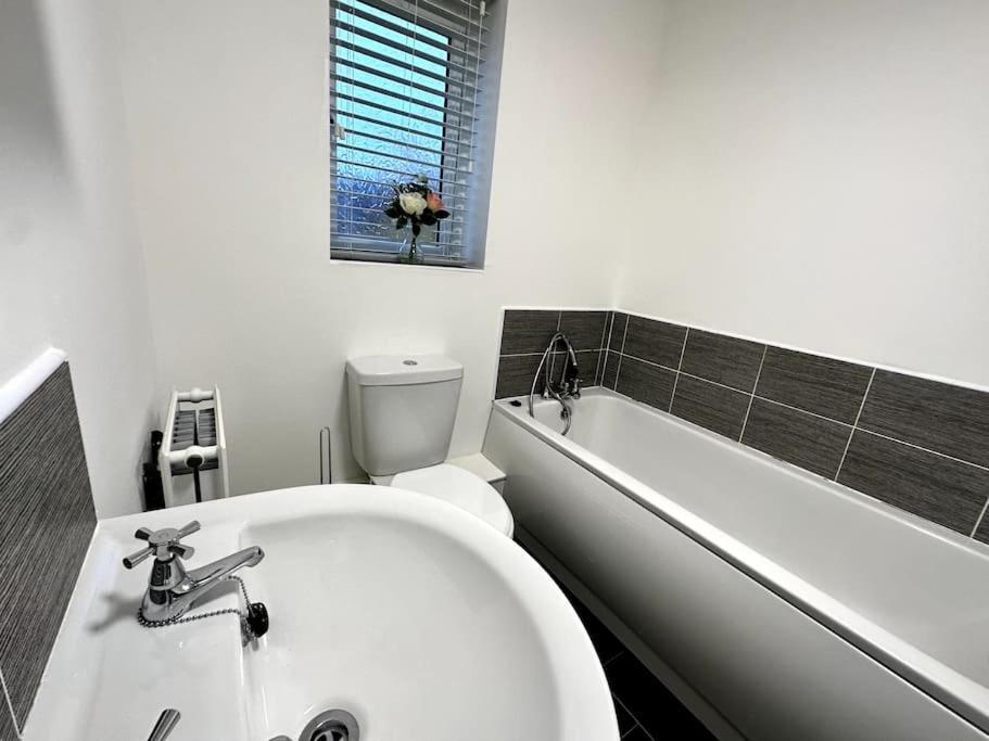 Middlebeck House By Blue Skies Stays Middlesbrough Extérieur photo